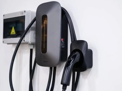 聚力高溫密封膠，用于充電樁生產(chǎn)，有效解決漏電問(wèn)題